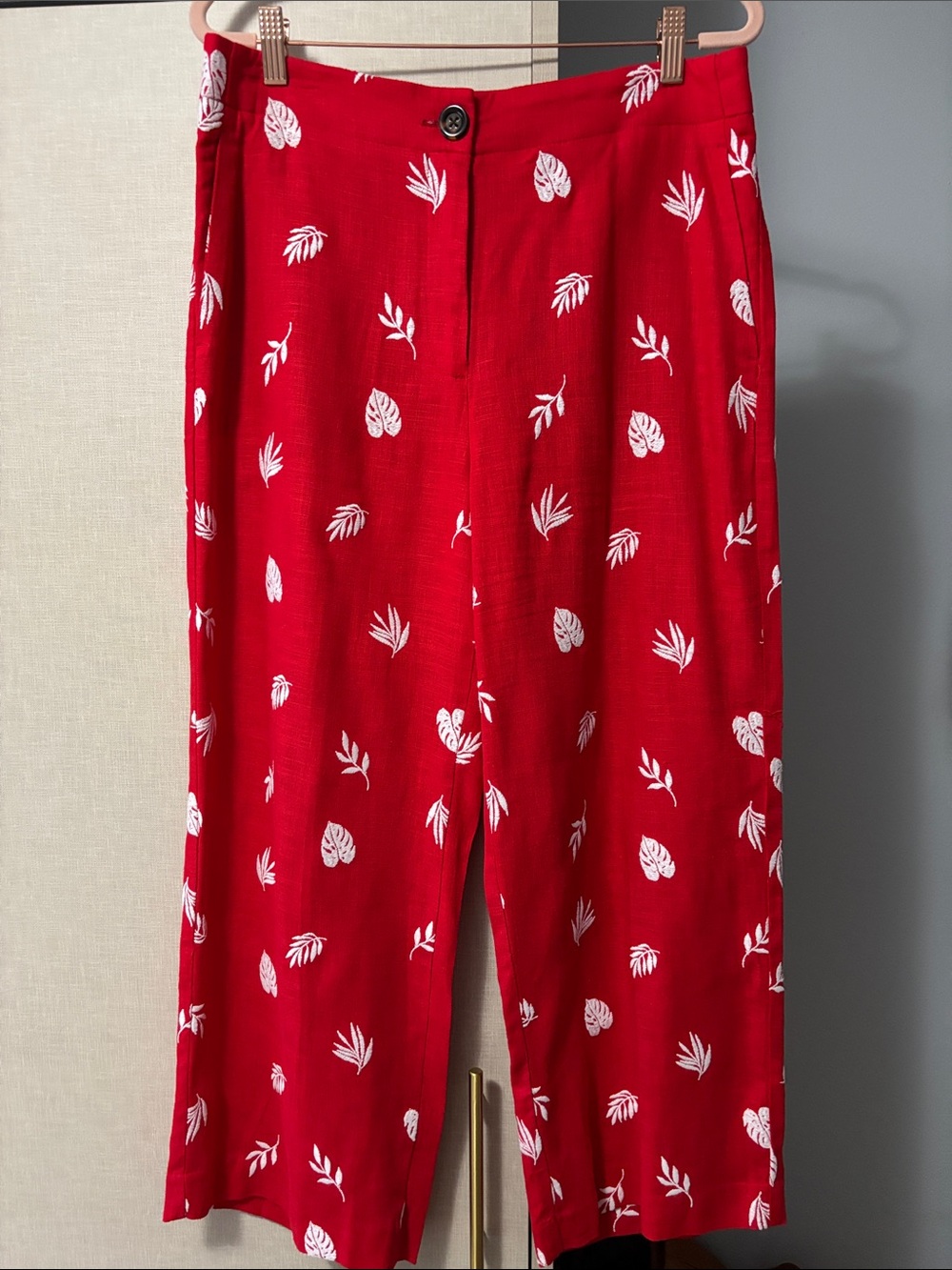 Ann Taylor Red embroidered Pants with white leaves motif.